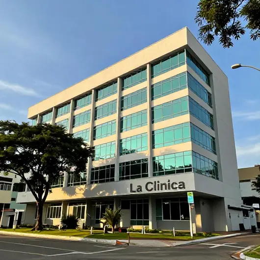 La Clinica